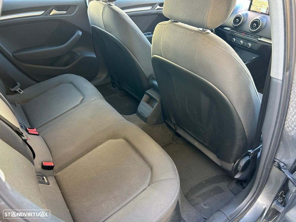 Audi A3 Sportback 30 TDI Sport - 10