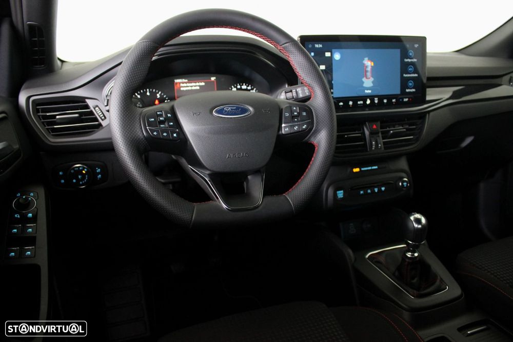 Ford Focus 1.0 EcoBoost MHEV ST-Line - 19