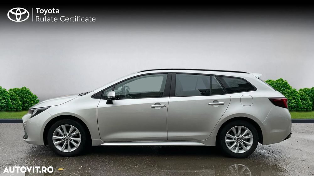 Toyota Corolla 1.8 HSD Dynamic - 8