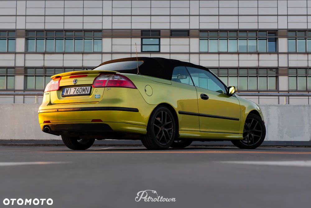 Saab 9-3 2.0T Aero - 19