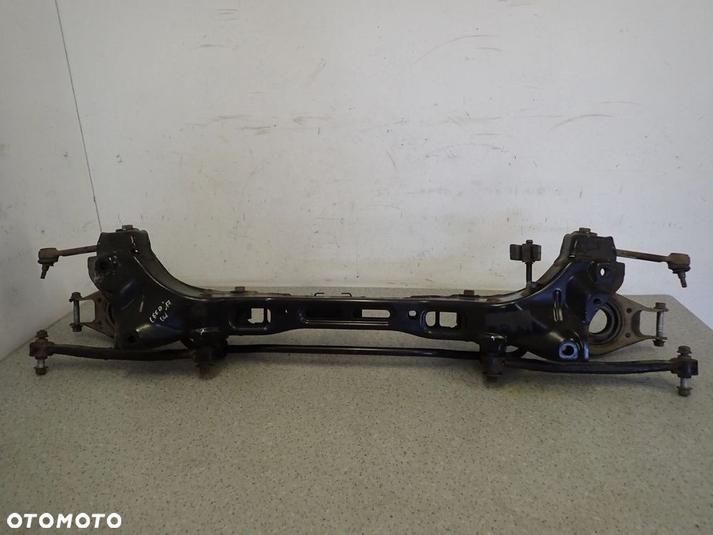 KIA CEED II 12-17 BELKA TYLNA ZAWIESZENIA - 9