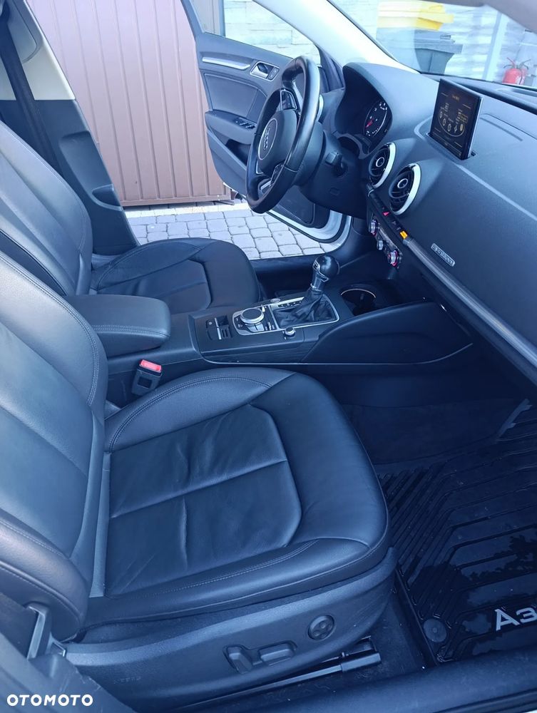 Audi A3 Limousine 40 TFSI Quattro S tronic - 17