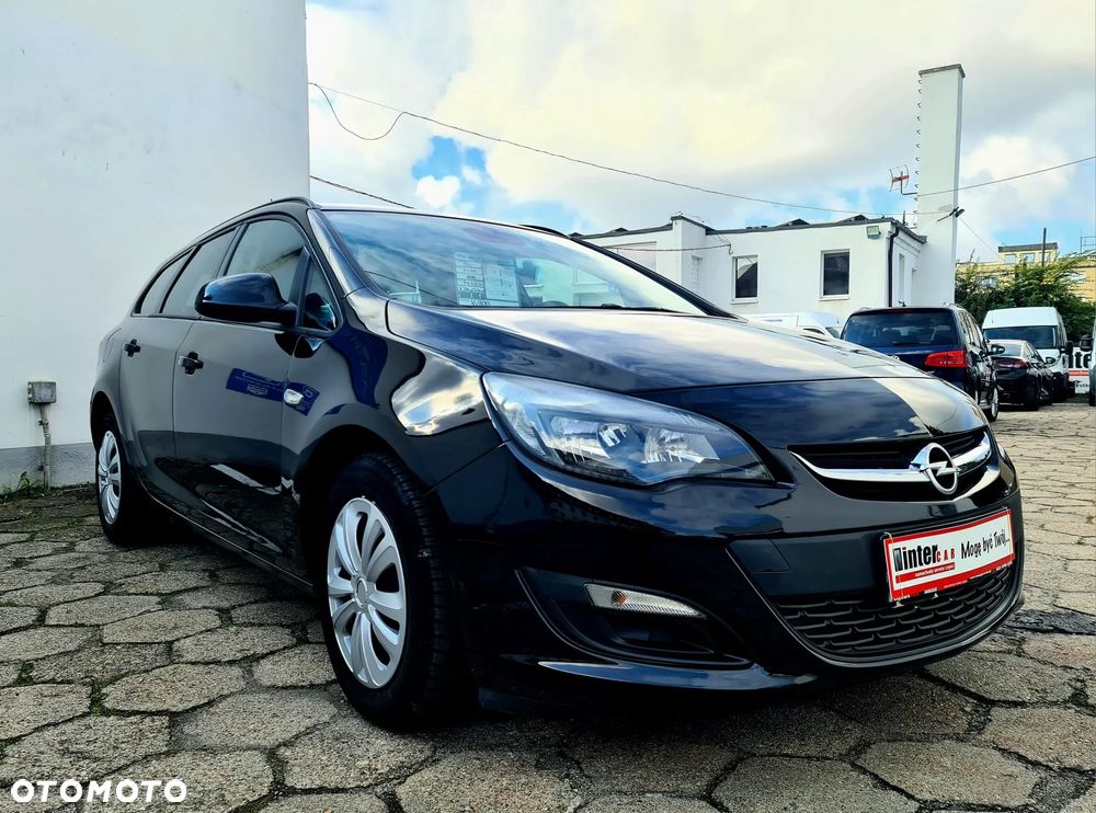 Opel Astra 1.6 Sports Tourer - 12