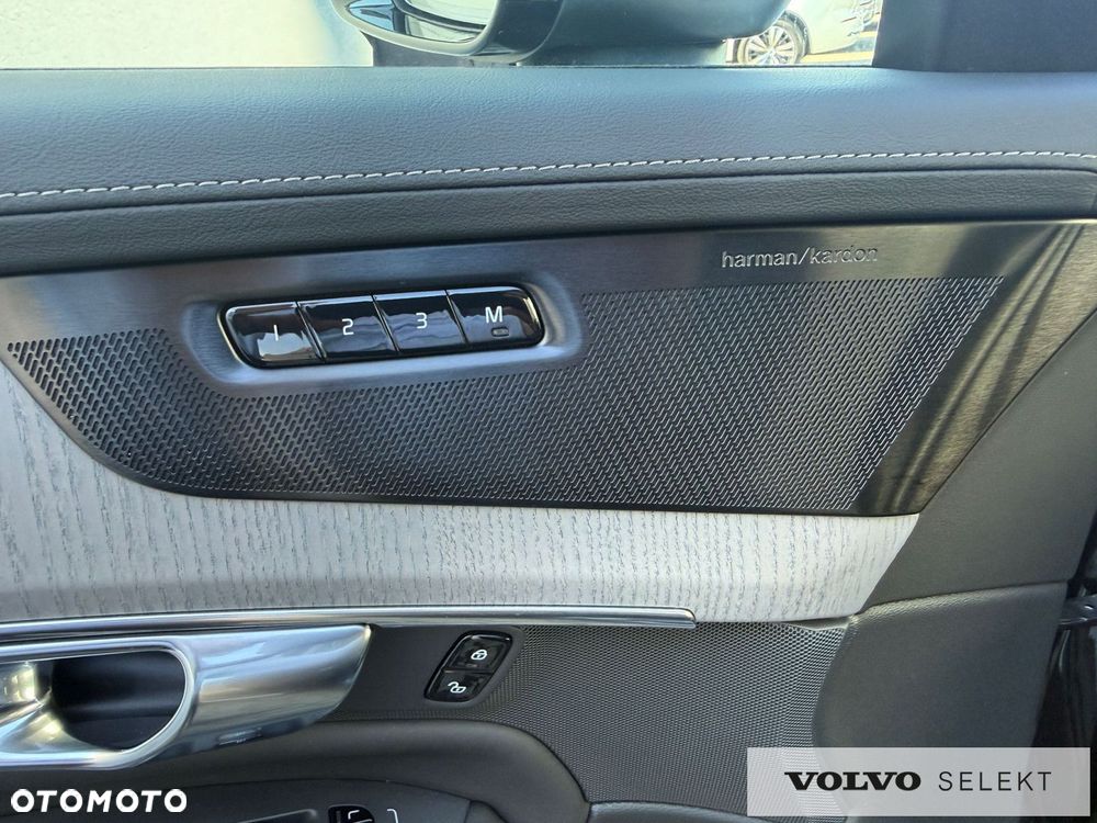 Volvo XC 90 - 15