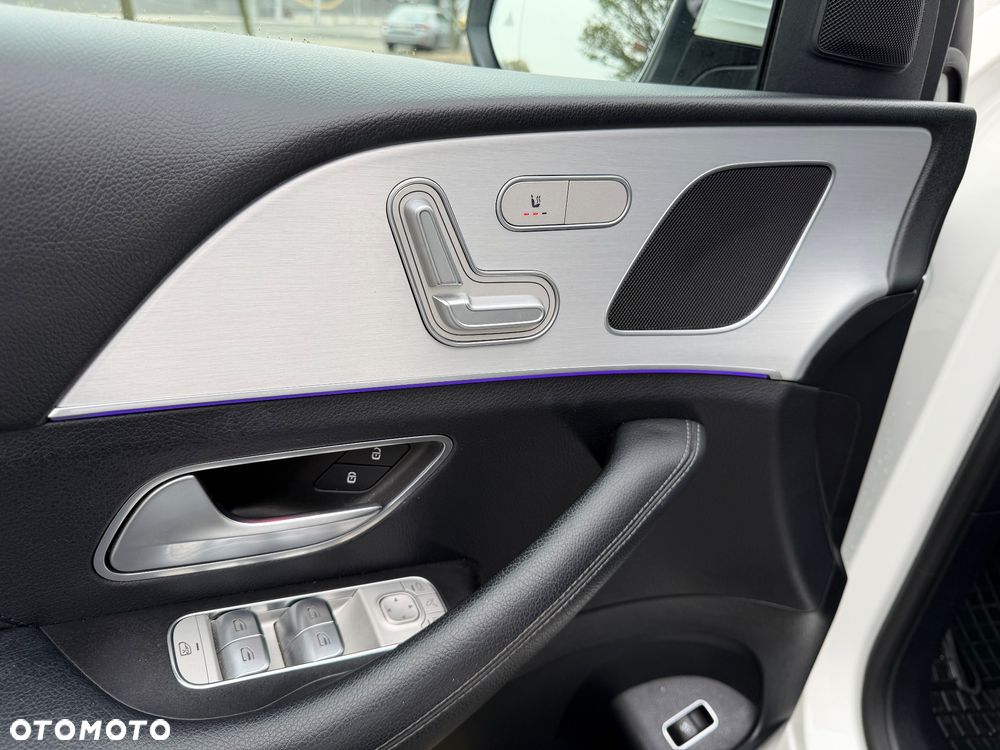 Mercedes-Benz GLE - 28