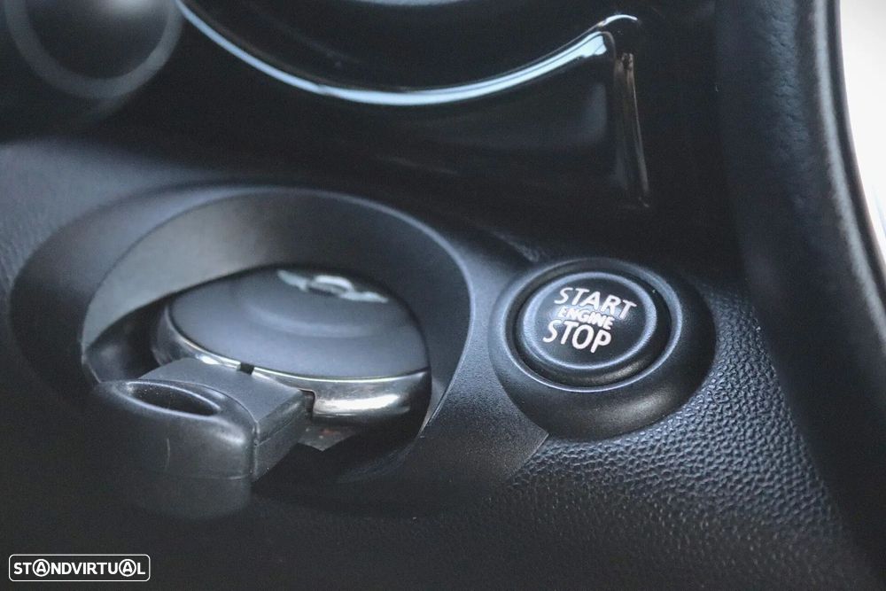 MINI 3 Portas John Cooper Works - 18