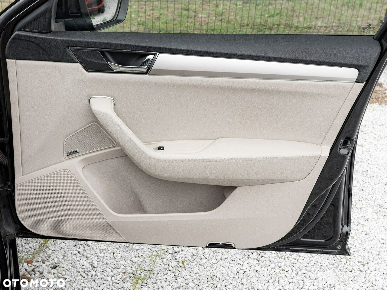 Skoda Superb 2.0 TDI SCR 4x4 L&K DSG - 33