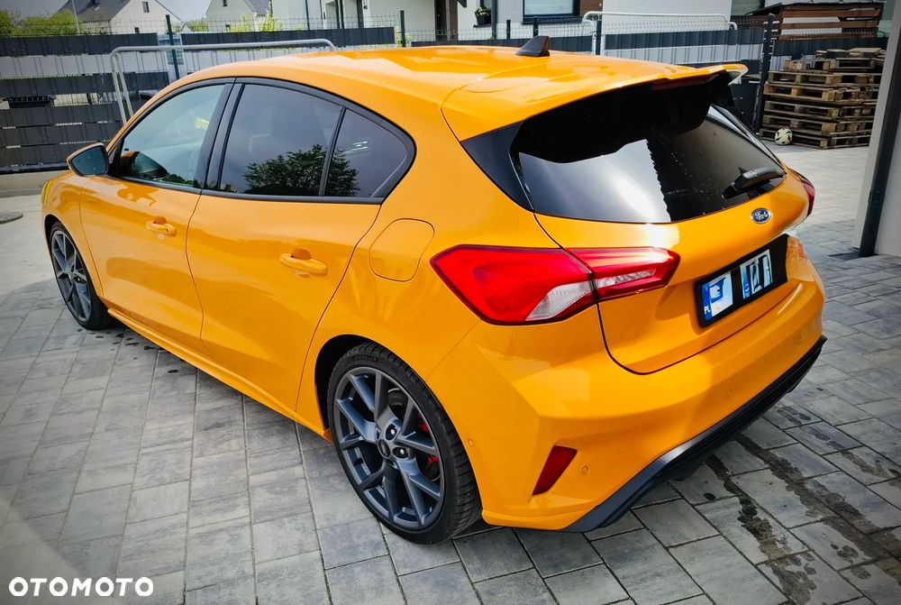Ford Focus - 10
