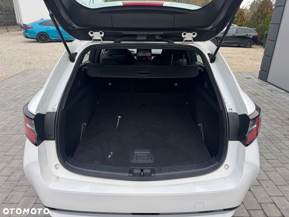 Toyota Corolla 1.2 T Comfort - 29