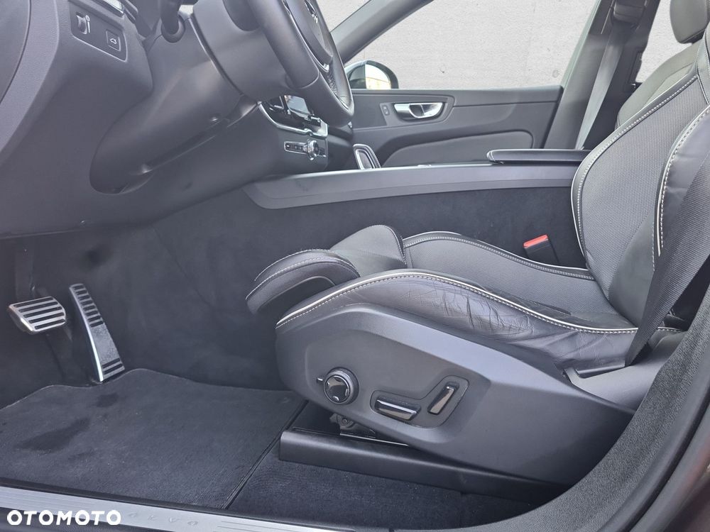 Volvo XC 60 - 11