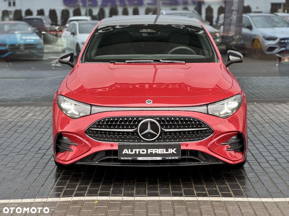 Mercedes-Benz CLA 200 mHEV 4-Matic 8G-DCT - 5