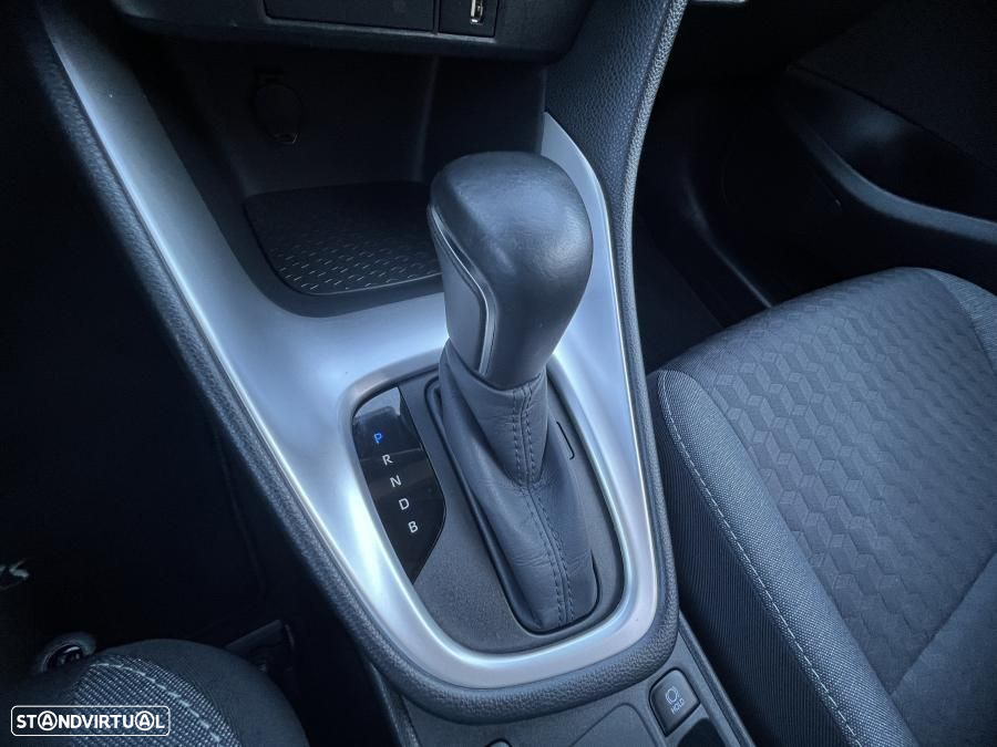 Toyota Yaris 1.5 HDF Comfort Plus - 42