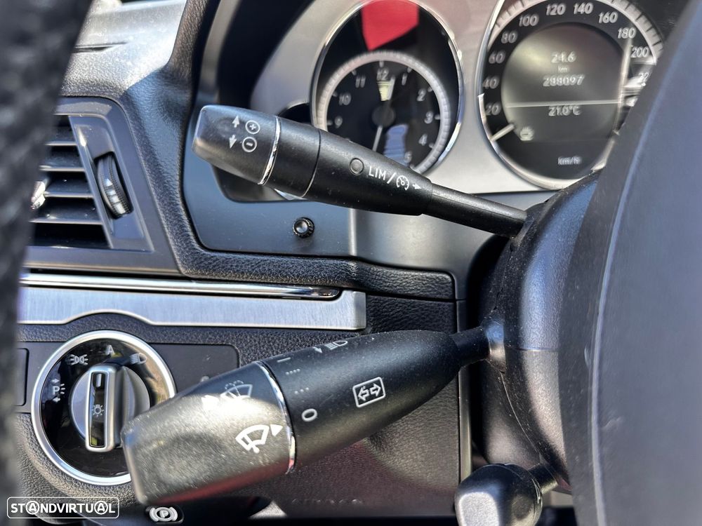 Mercedes-Benz E 250 CDI Elegance BlueEfficiency - 34