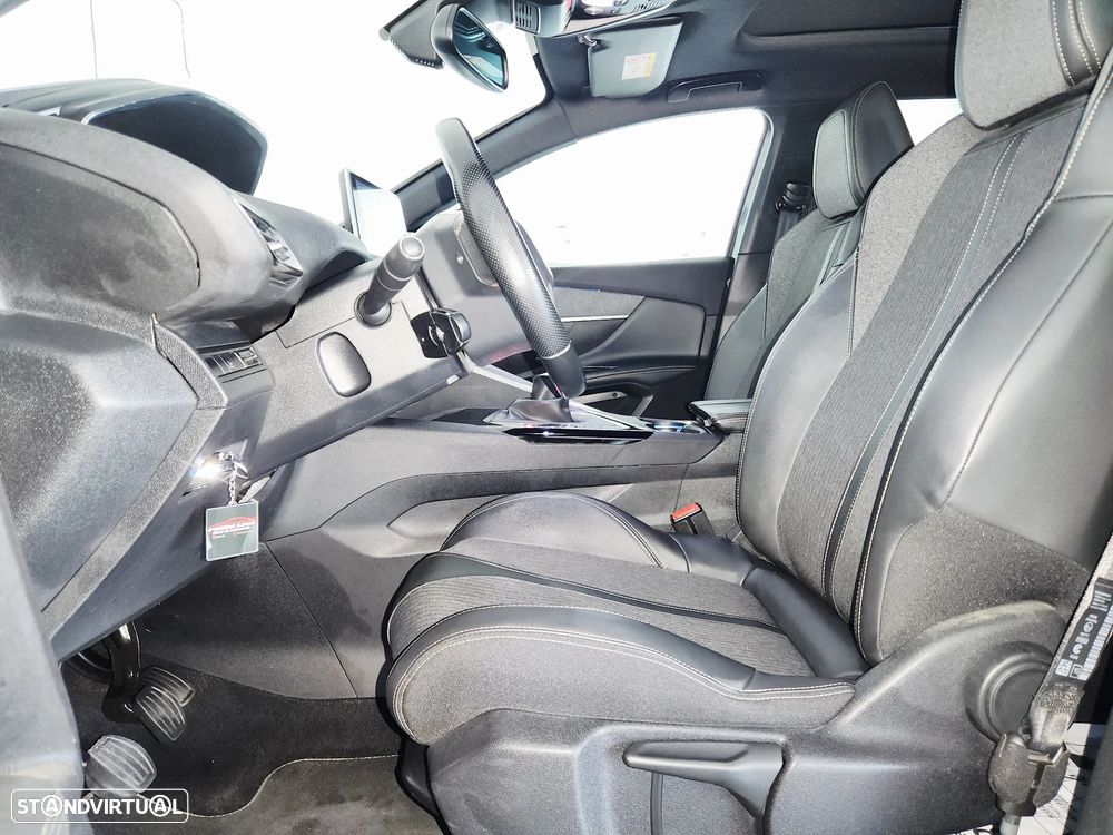 Peugeot 5008 1.5 BlueHDi GT Line - 26