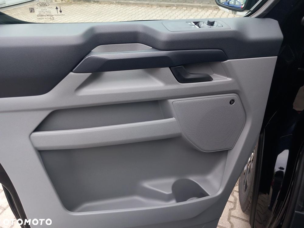 Ford Transit Custom - 10