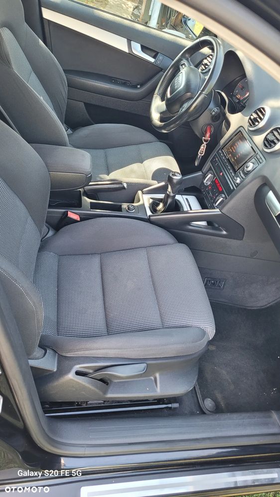 Audi A3 Sportback 2.0 TDI DPF Ambiente - 36