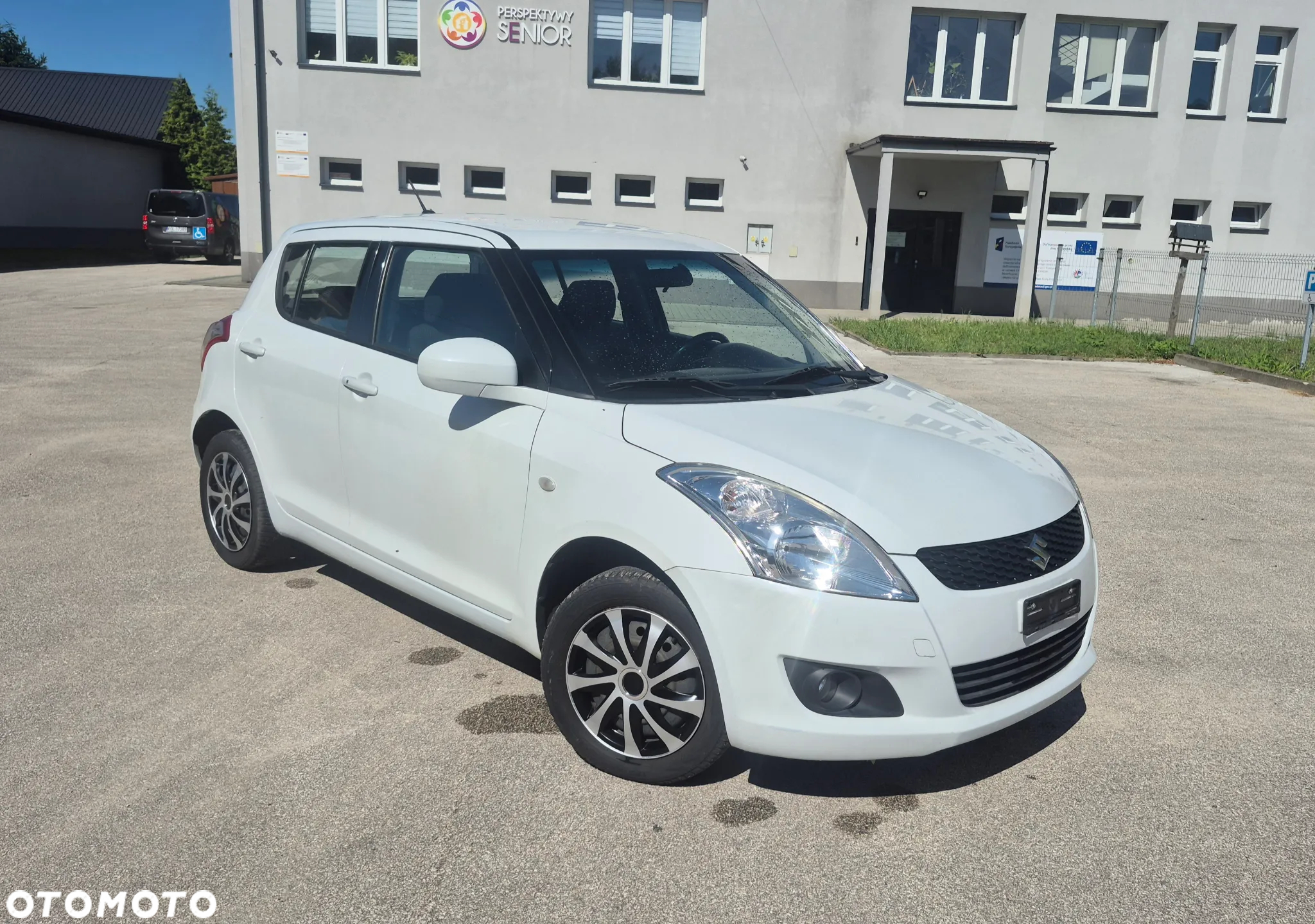 Suzuki Swift 1.2 4x4 Club - 3