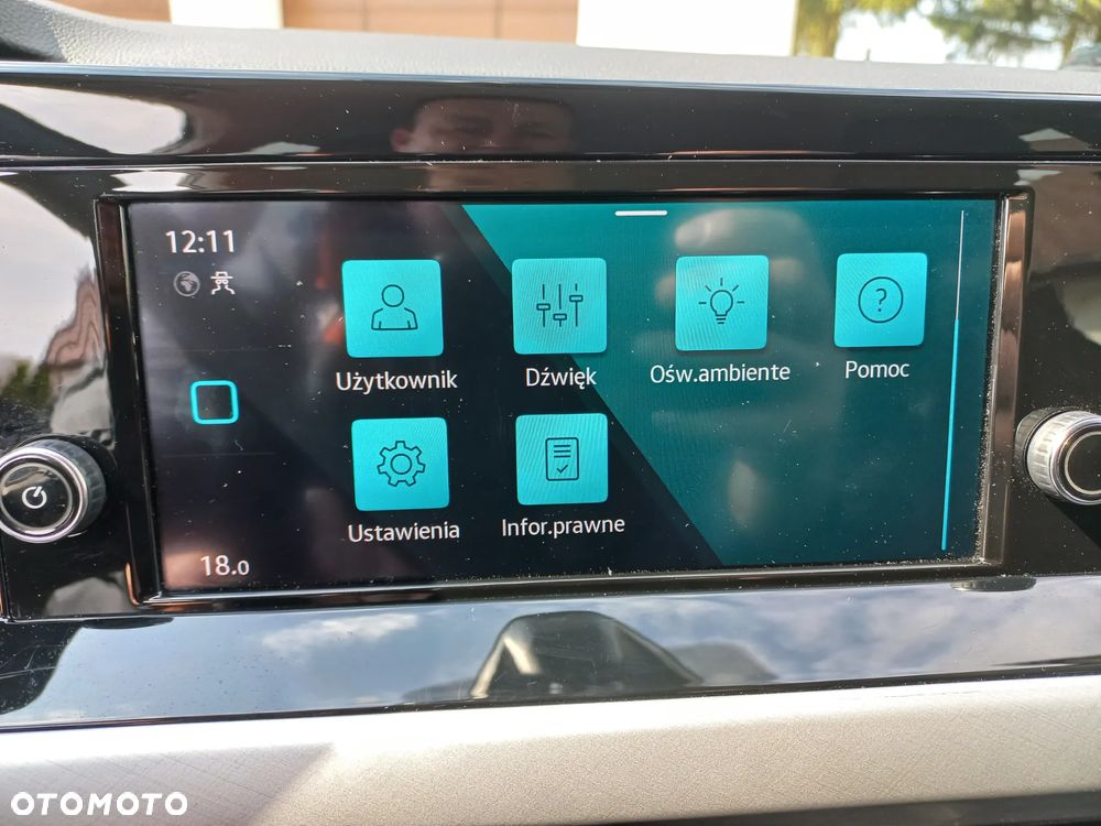 Volkswagen Golf - 31