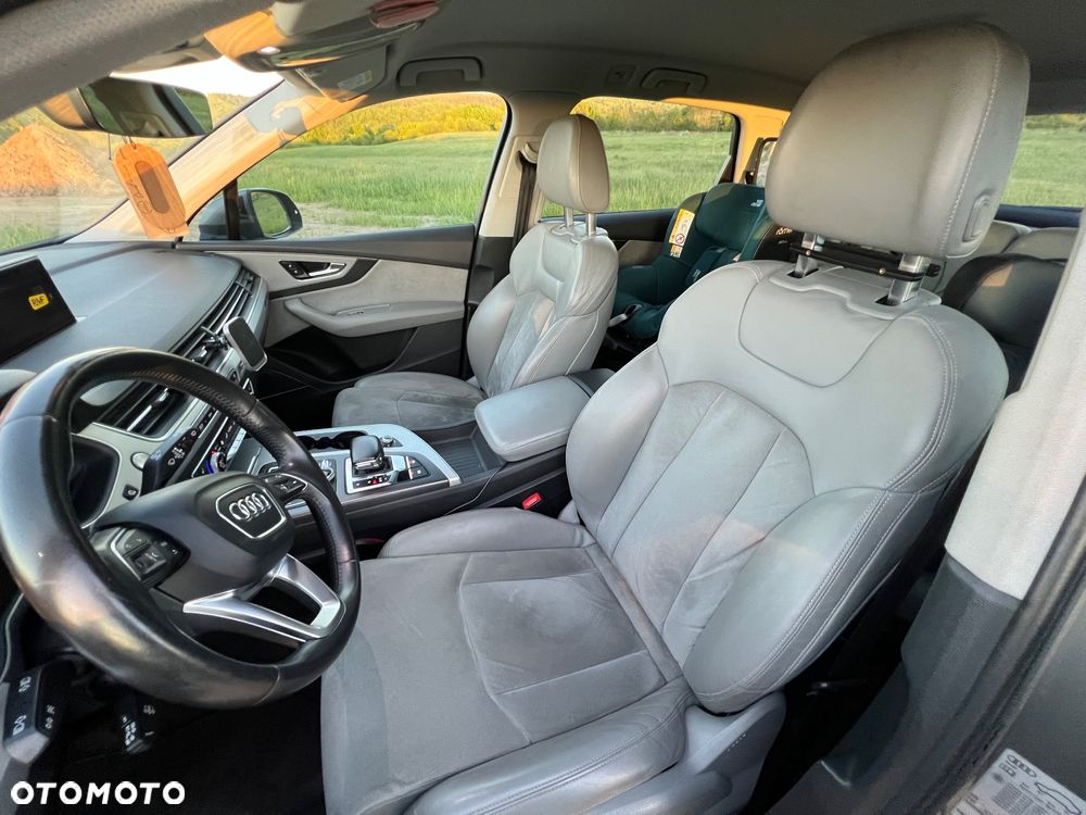 Audi Q7 3.0 TDI ultra Quattro Tiptronic - 12