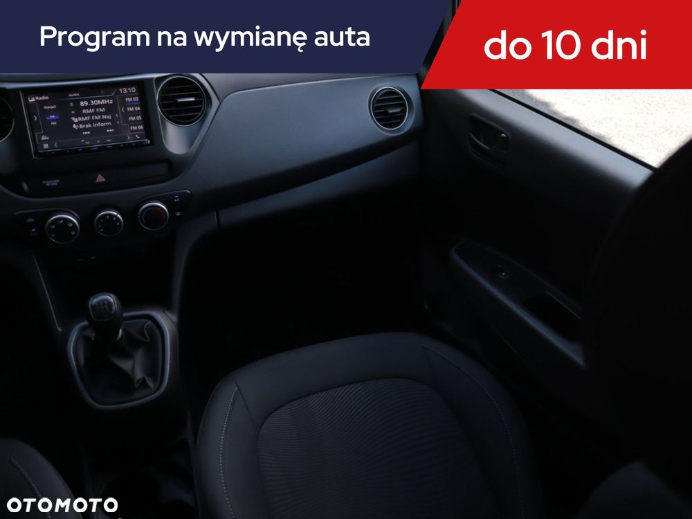 Hyundai i10 - 10