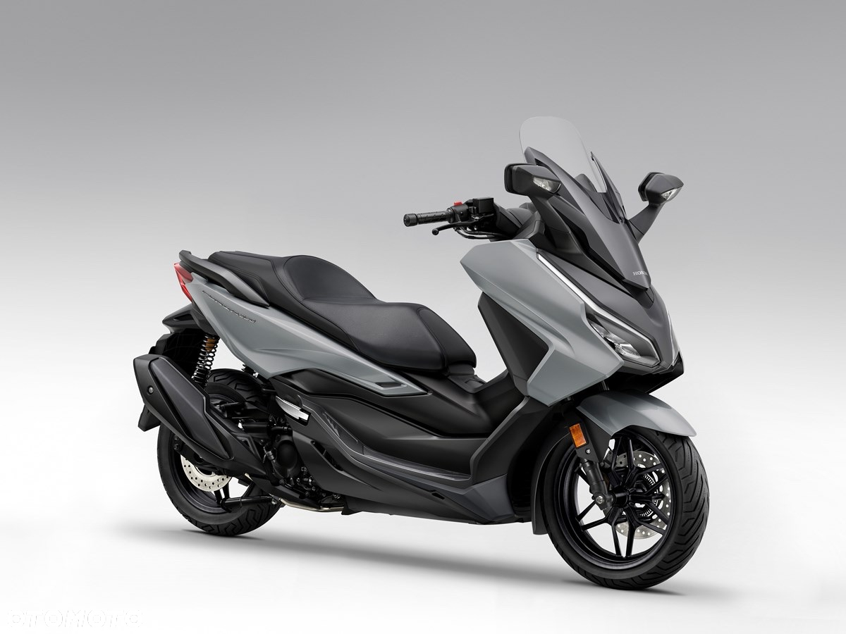 Honda NSS - 6