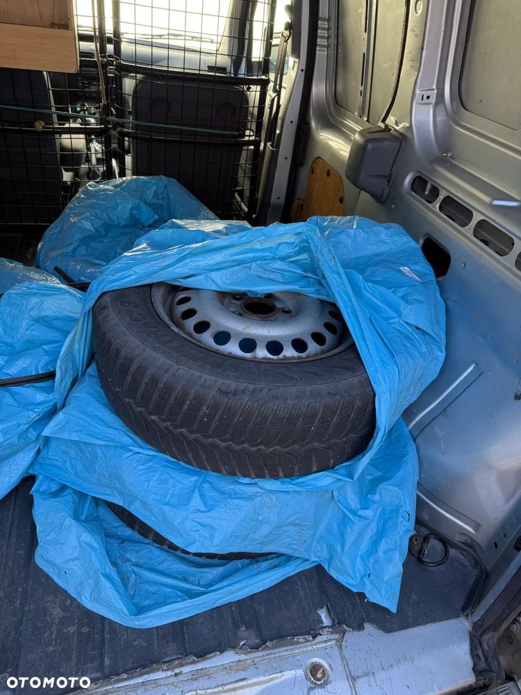 Ford Transit Connect - 10