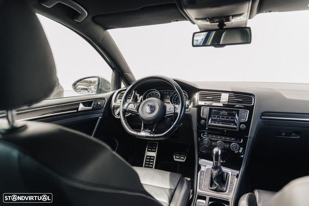 VW Golf 2.0 TSI R DSG - 37