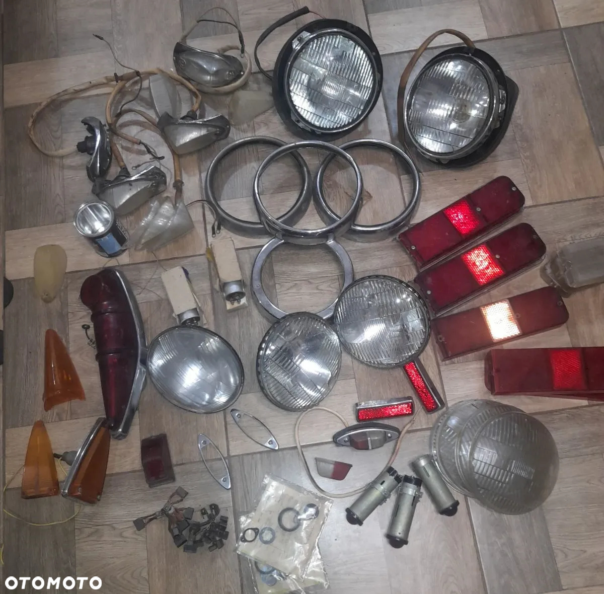 Moskwicz 400 403 407 408 412 części Błotniki drzwi szyby listwy fotele silnik zawieszenie - 34