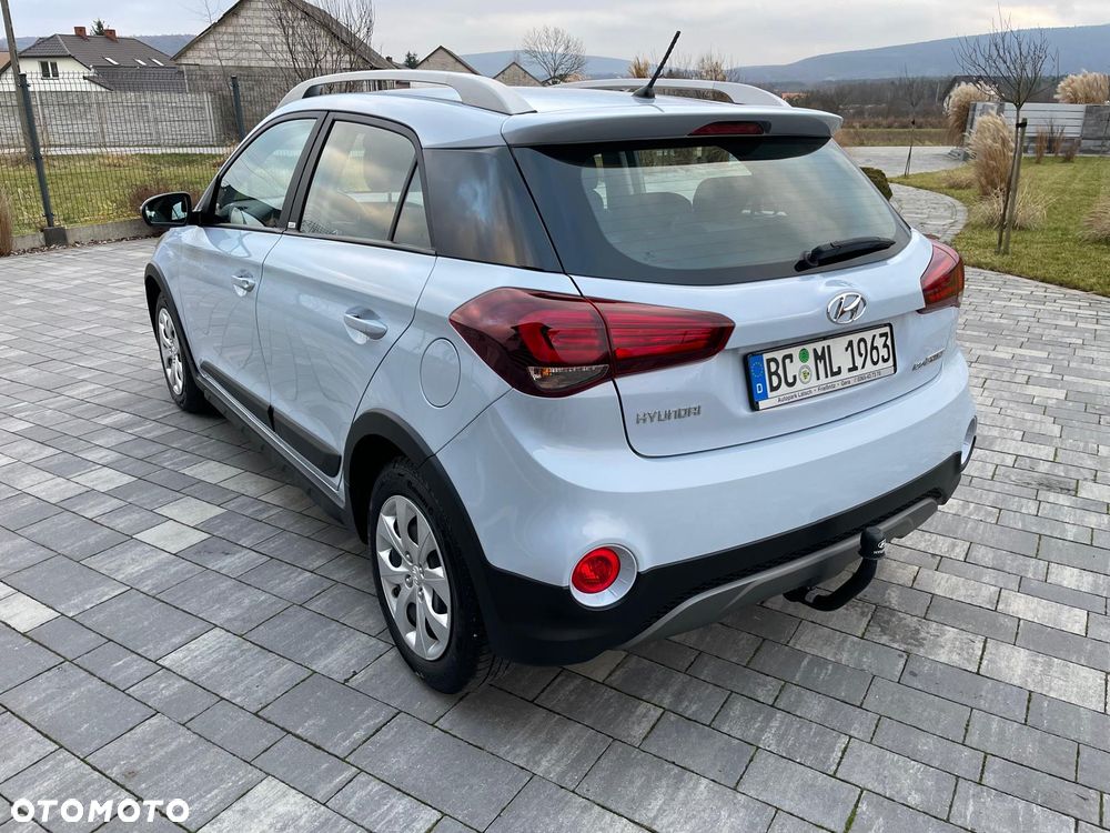 Hyundai i20 blue 1.4 Active Select - 7