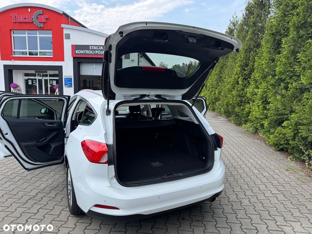 Ford Focus - 4