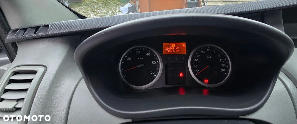 Renault Trafic L1H1 Passenger Lux - 28