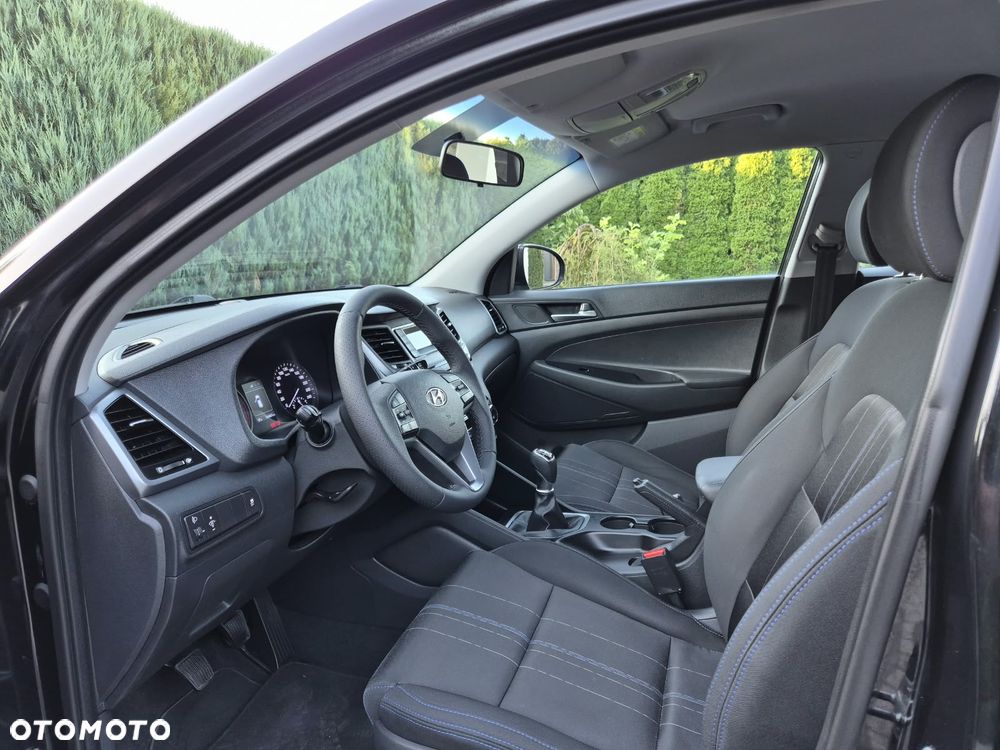 Hyundai Tucson 2.0 CRDI Comfort 4WD - 13