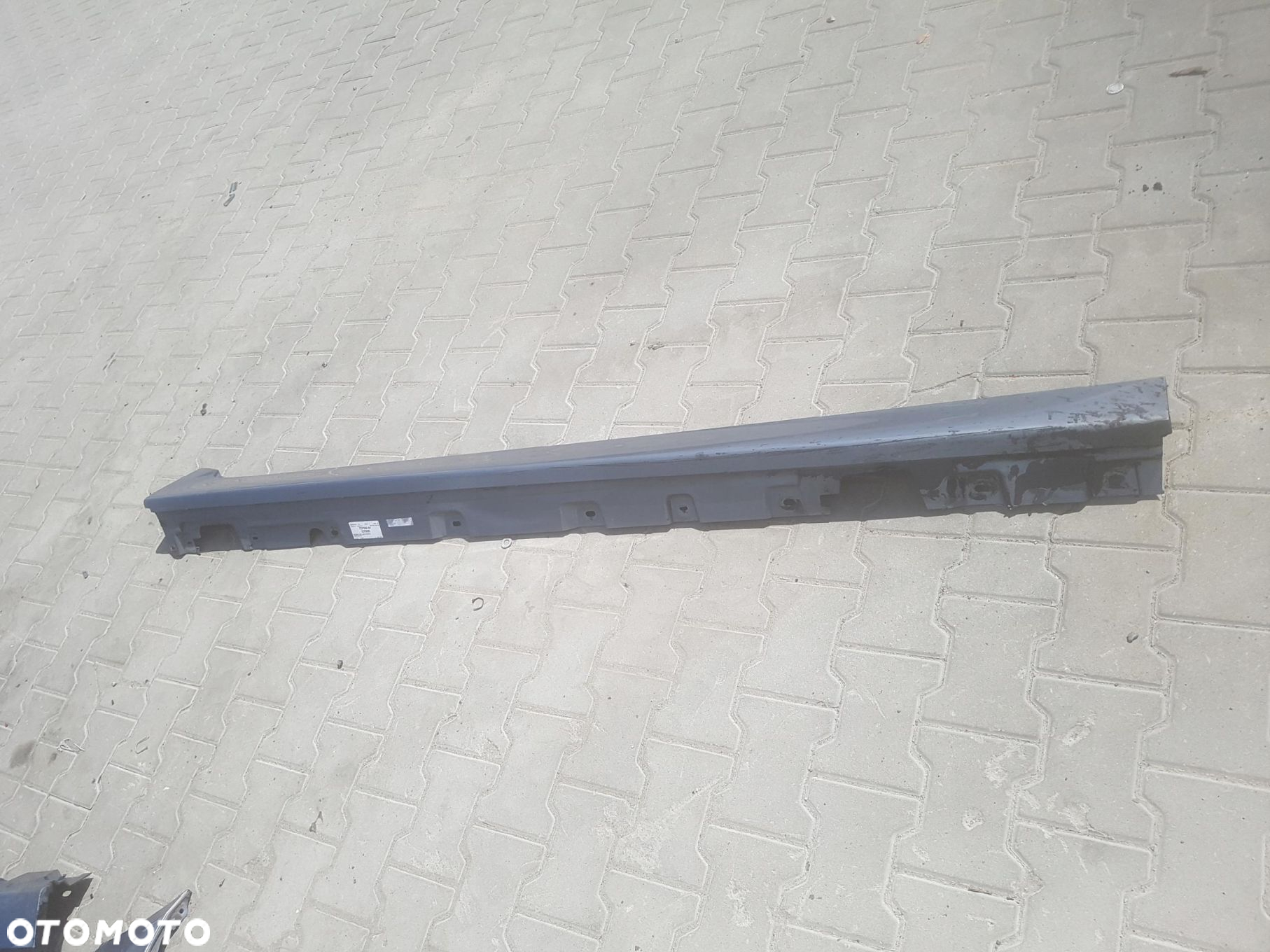 BMW 5 F10 09r- LISTWA PROGOWA PRAWA A52 SPACEGRAU - 3