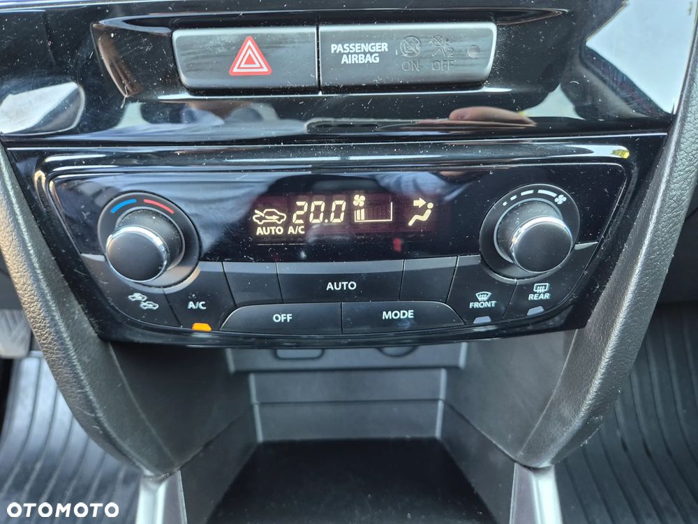 Suzuki Vitara 1.0 Boosterjet Premium 2WD - 11