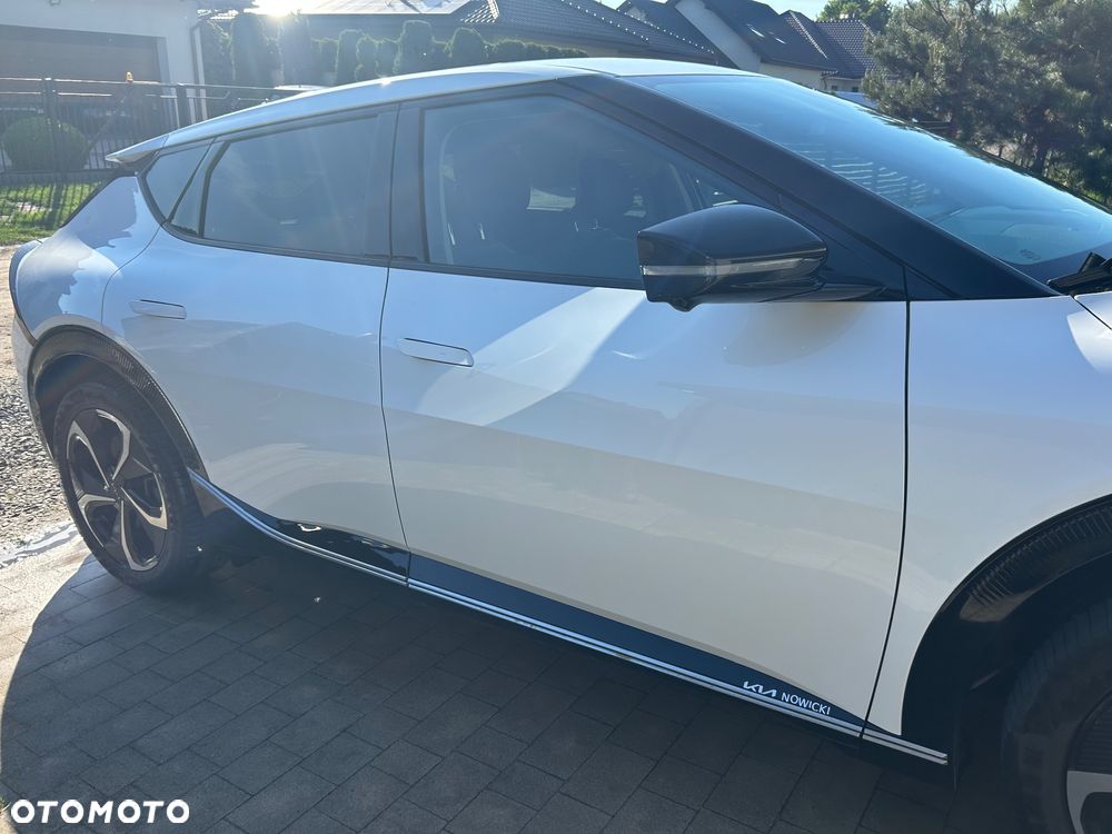 Kia EV6 77.4kWh Plus - 17