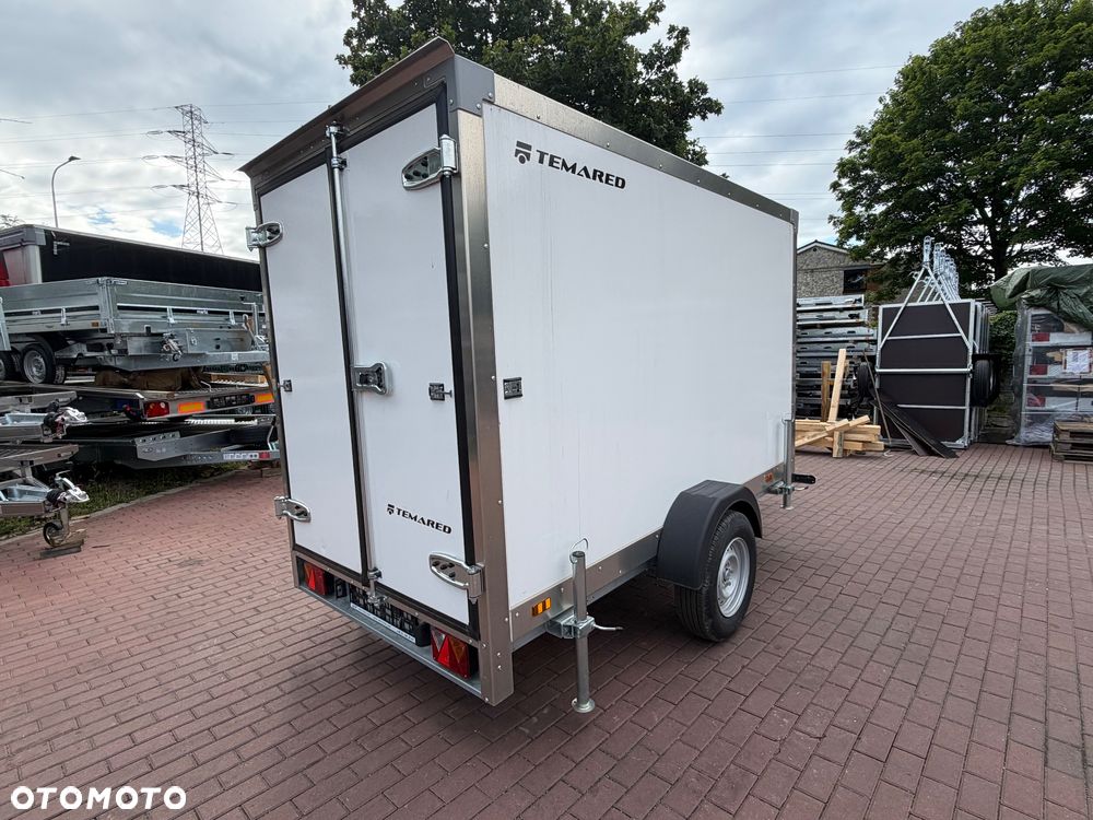 TEMARED Przyczepa izoterma chłodnia TEMARED COOLER 3015 1,8T WYPRZEDAŻ - 2