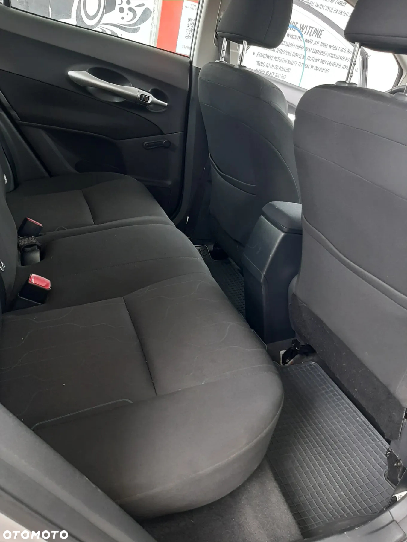Toyota Auris - 12
