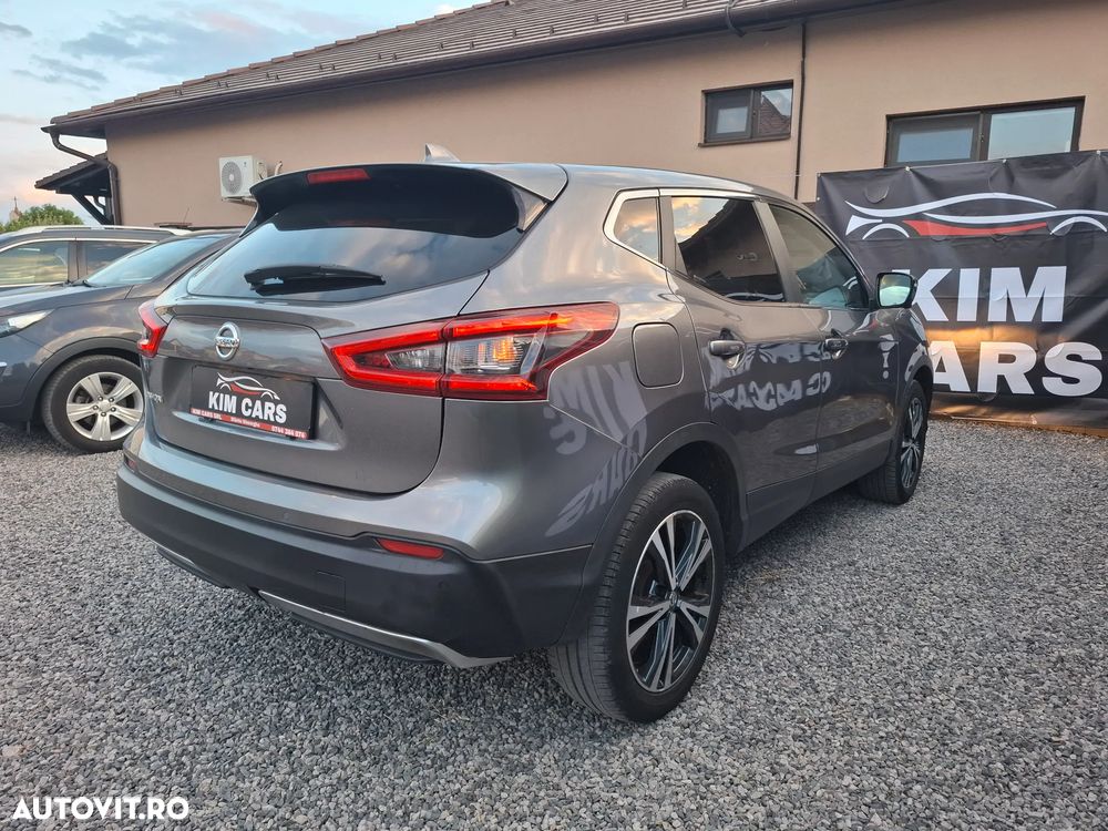 Nissan Qashqai 1.5 DCI Start/Stop N-Connecta - 21