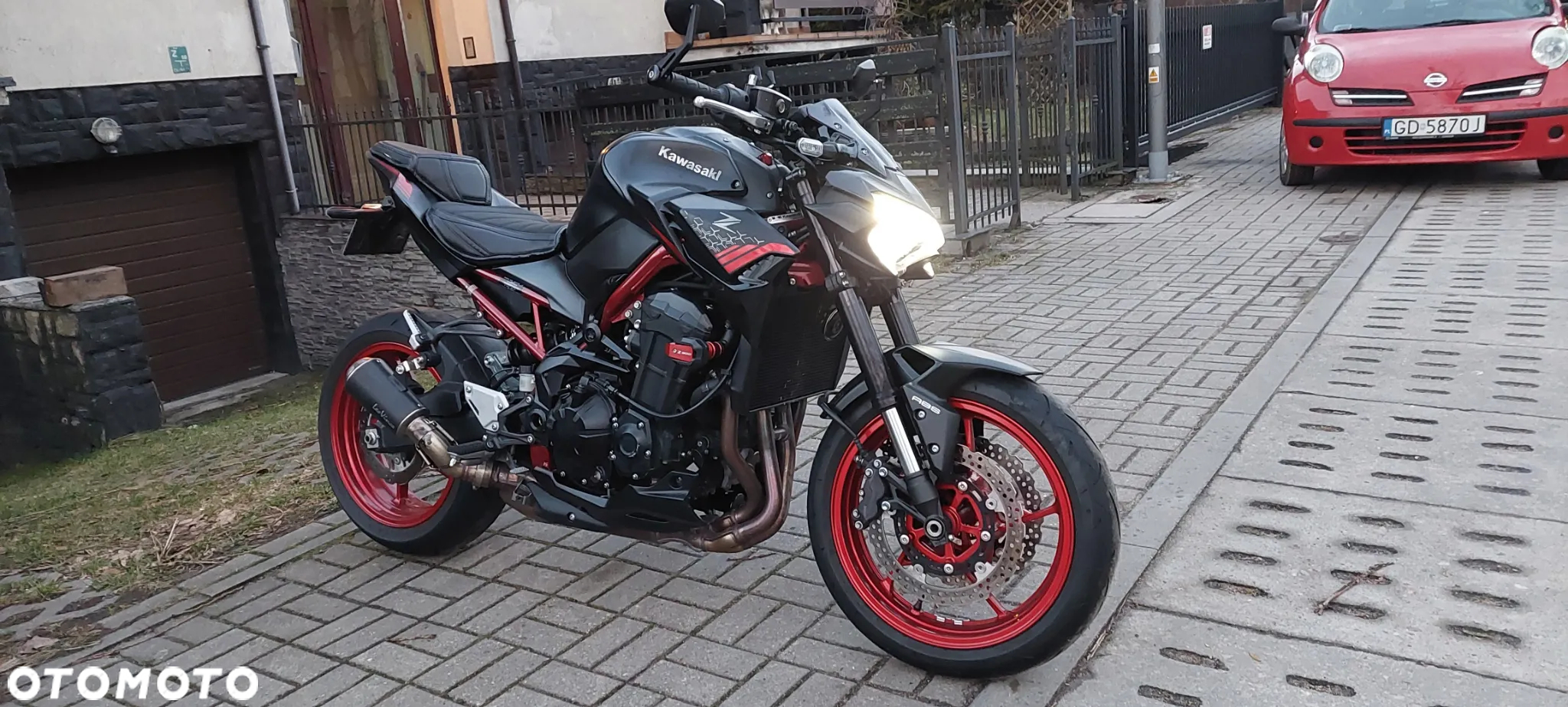 Kawasaki Z 900 - 12