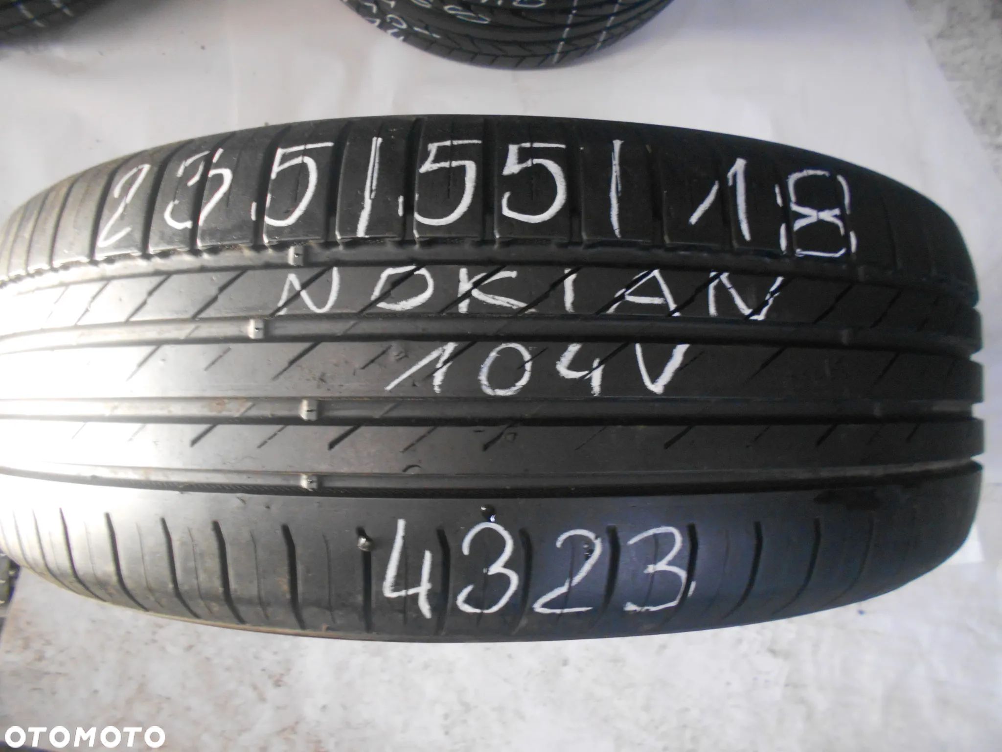 OPONA POJEDYNKA  235/55R18 NOKIAN WETPROOF 1 DOT 4323 7.7MM - 1