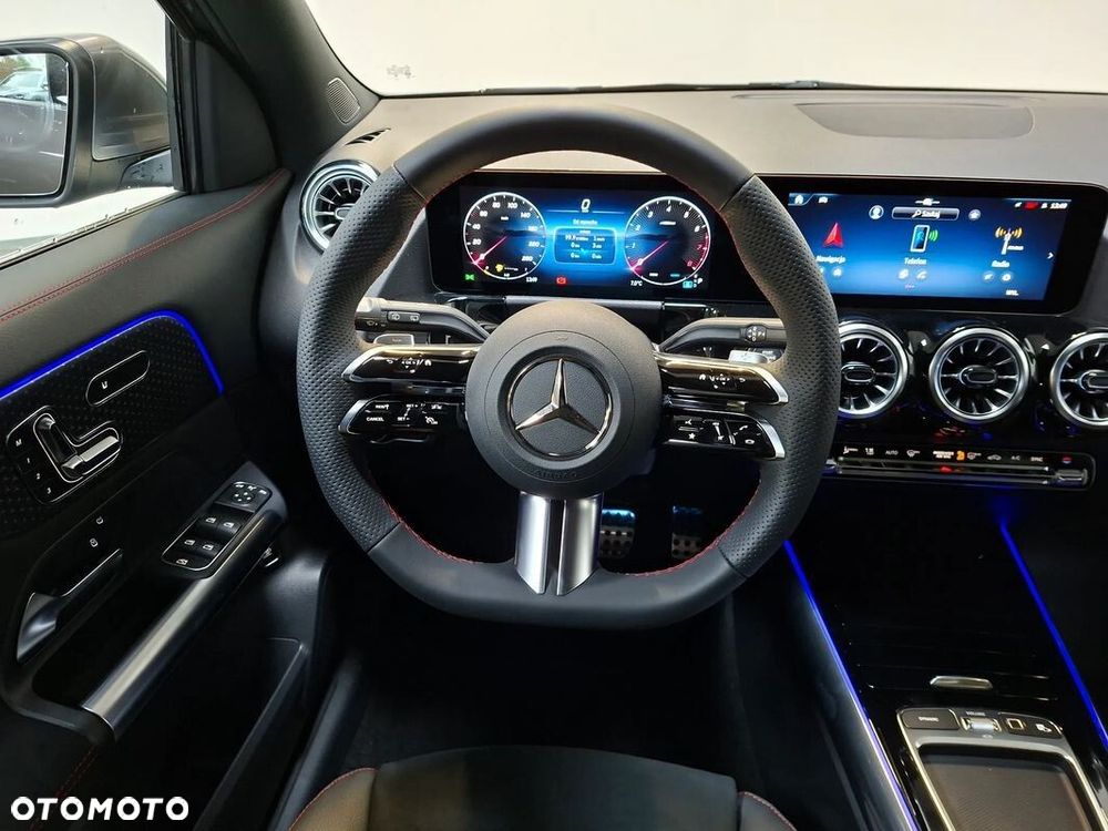 Mercedes-Benz GLA 200 AMG Line - 10