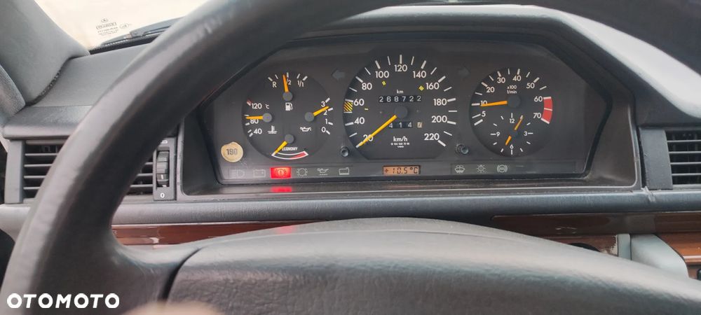 Mercedes-Benz W124 (1984-1993) - 9