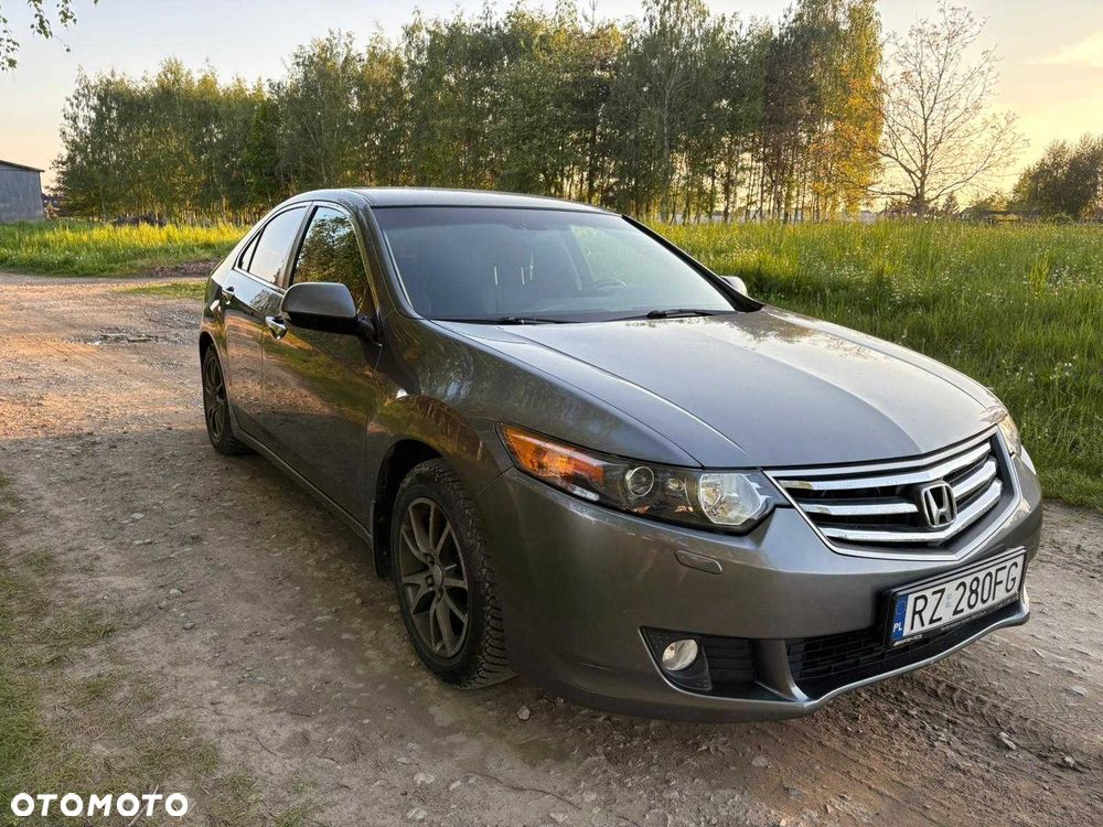 Honda Accord - 1