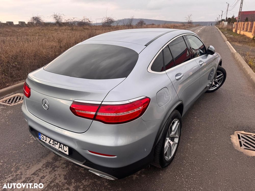 Mercedes-Benz GLC Coupe 250 d 4Matic 9G-TRONIC AMG Line - 4