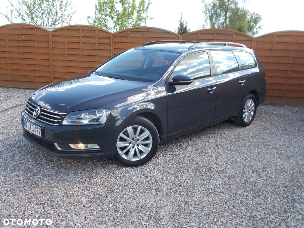 Volkswagen Passat 2.0 TDI Highline - 12