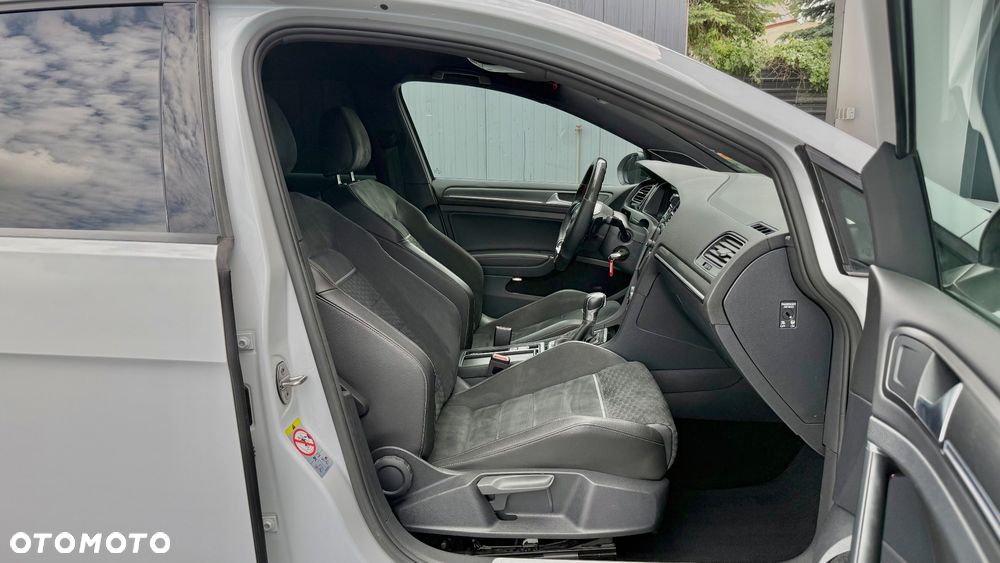Volkswagen Golf GTD 2.0 TDI SCR DSG - 25