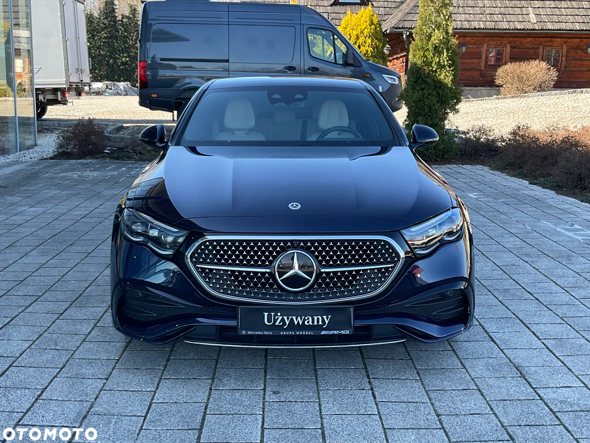 Mercedes-Benz Klasa E - 2