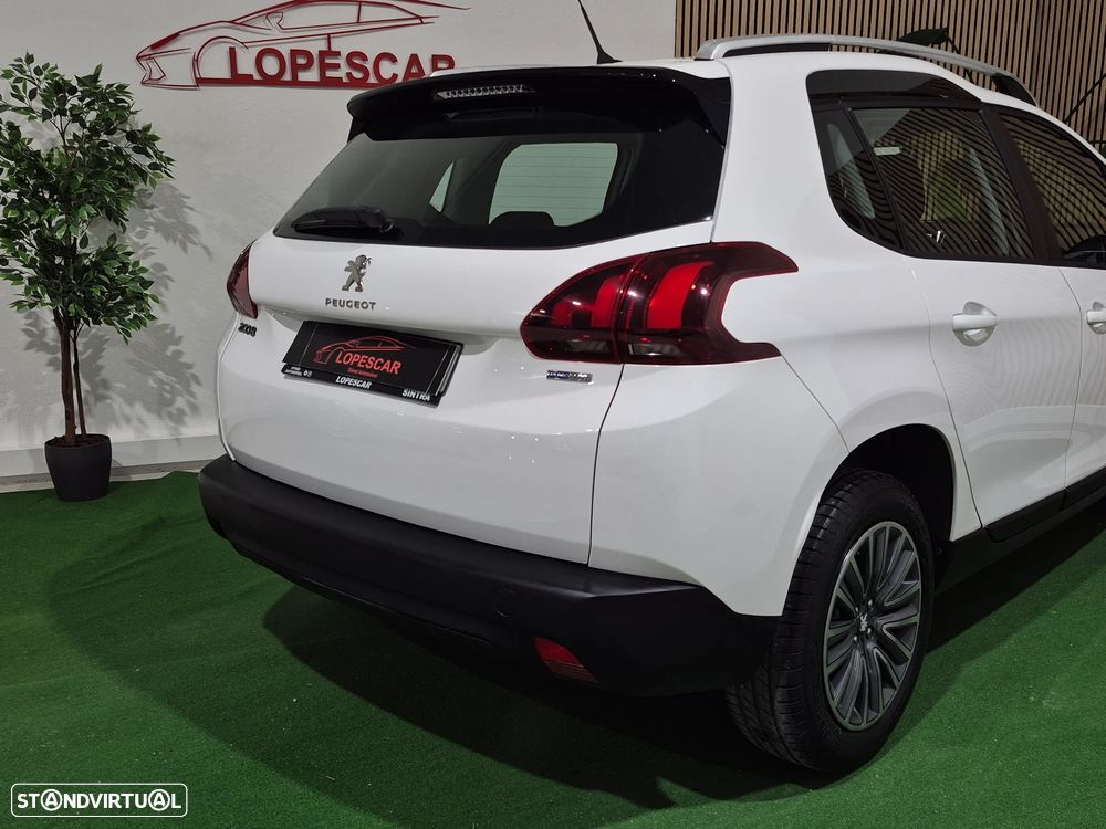 Peugeot 2008 1.2 PureTech Style - 6