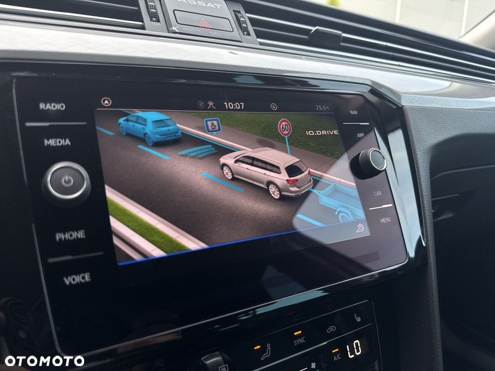 Volkswagen Passat Variant 2.0 TDI EVO Business DSG - 21