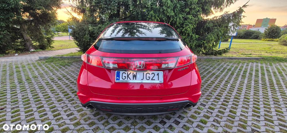 Honda Civic 1.8i-VTEC Sport - 11